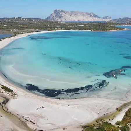 Iss Travel, La Padula - With Private Veranda And Parking San Teodoro (Sardinia)